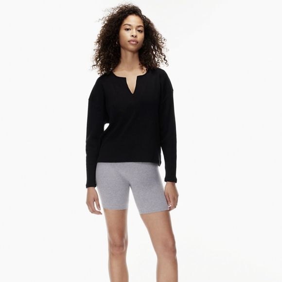 The Group by Babaton Elevation Cropped Waffle Long Sleeve Size Medium - Picture 6 of 6